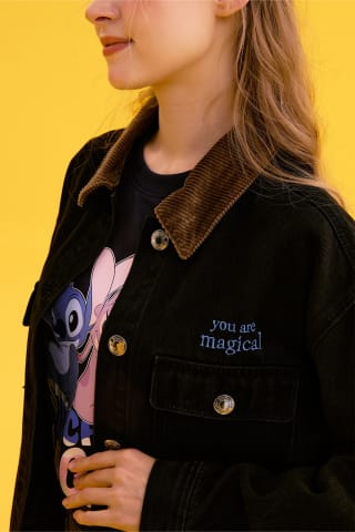 Chaqueta Mezclilla Stitch Marengo $34.990 Oferta disponible en HollyConcept.com