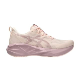 Zapatillas ASICS Novablast 5 en varios colores por 75€