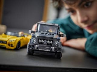 LEGO Mercedes-AMG G 63 en Mercedes-AMG SL 63 voor €30 bij Bol