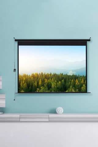 120" Electric Projector Screen w/ Remote – £62.22 + Free Delivery