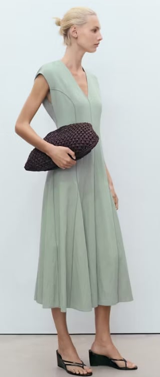 Vestido cuello pico costuras por 7.99€