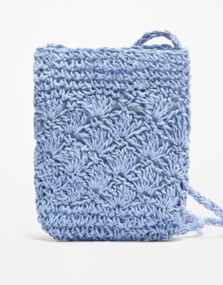 Porta Móvil efecto natural por 3.99€.