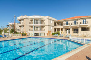 8 dagen Tesoro Hotel All Inclusive - Zakynthos (Griekenland) voor €359 p.p