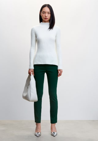 Mango pantalón skinny crop por 2,99€