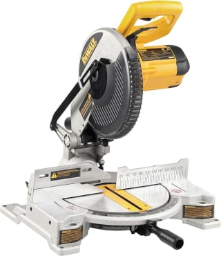 Sierra Ingleteadora DEWALT 10" 1650W por $5,529 | Amazon