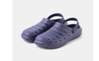 Zuecos con cinta ajustable al talón de hombre TEX por 2.99€.
