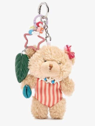 Parfois Llavero con charm de oso y cuentas por 12.99€.