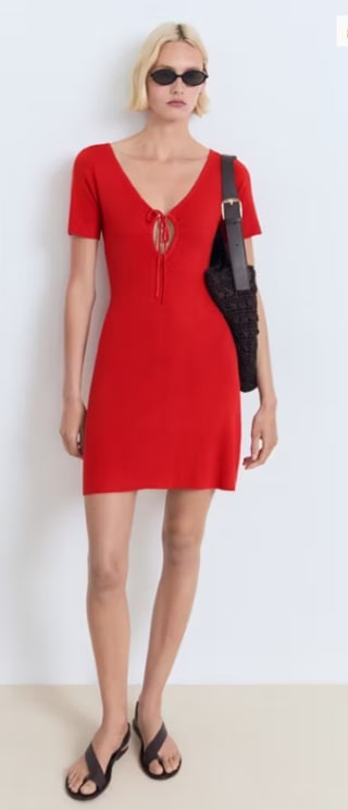 Vestido punto escote lazo por 7.99€
