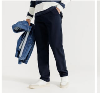 Pantalon chino loose à 15€