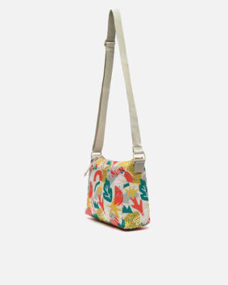 Bolso bandolera en nylon reciclado por 12€