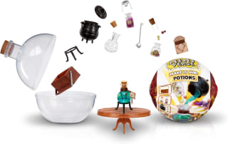 MGA's Miniverse Make It Mini - The Lord of the Rings of Harry Potter voor €3,04