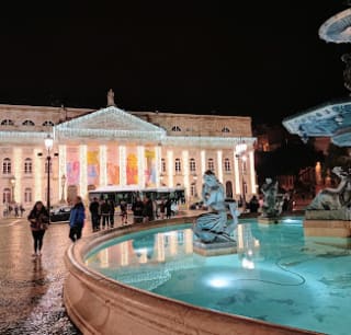 Retourvlucht Amsterdam - Lissabon vanaf €116 bij Google