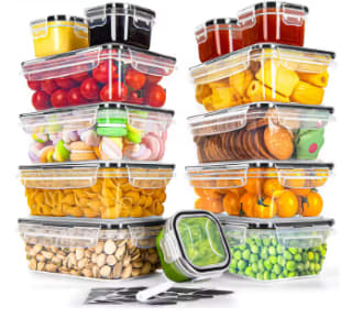 13 Contenedores de almacenamiento de alimentos con tapas por 15.21€