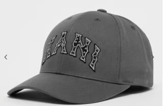 Karl Kani Looplabel Baseball Cap voor €10 bij SNIPES