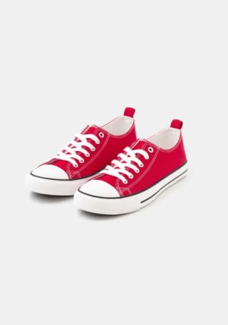 Oferta Zapatillas de lona y alpargatas desde solo 2.99€ Carrefour descuentazo