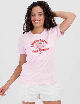 Camiseta Manga Corta Nike por 14.99€