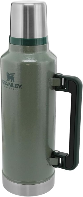 Stanley Classic Legendary Thermosfles 1.9L voor €47,49 bij Amazon