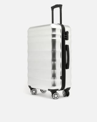 Maleta grande rígida por 55€