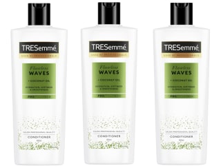 3 Botes de TRESemmé Acondicionador Nutrición Ondas y Rizos 400ml por 7.38€