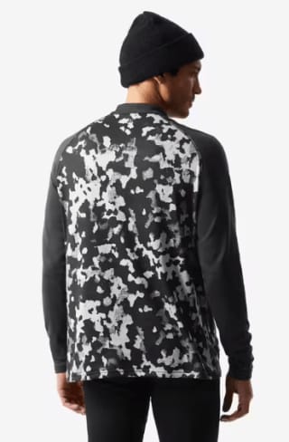 Primera capa superior nieve hombre negro blanco por solo $6.000 en Decathlon