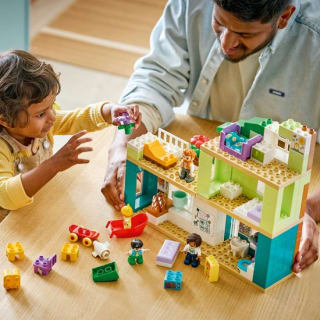 LEGO DUPLO 3-in-1 modern woonhuis met figuren voor €56,24 bij Bol