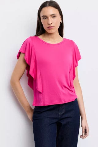Polera Fluida Vuelos y Escote Redondo por $2.490