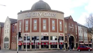 Swansea City Centre Double Room – From £38/Night