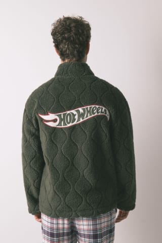 Bata hombre borreguito Star Wars o Hotwheels por solo 12,99€