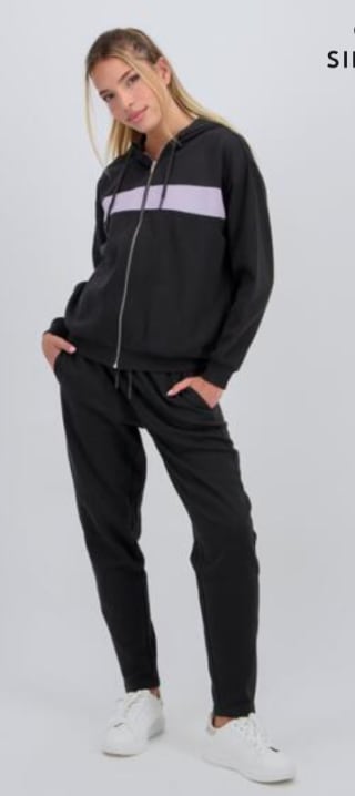 Chándal de mujer Silver por 14.99€