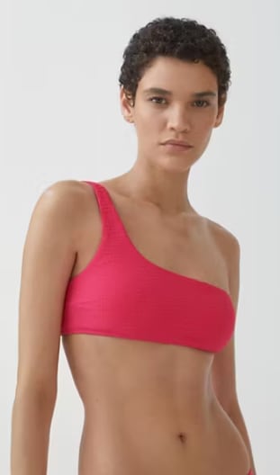 Top bikini asimétrico por 3.49€