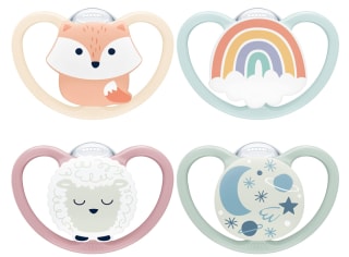 Lot de 4 Tétines pour bébé NUK Space Day & Night à 8,70€