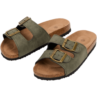 Pokémon Pikachu en Stitch Badslippers voor €3,95 bij de Action