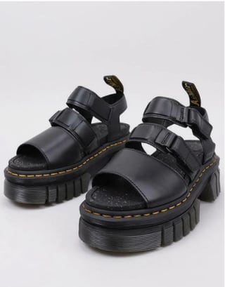Sandalias para Mujer Dr. Martens RICKI 3-STRAP por 73€