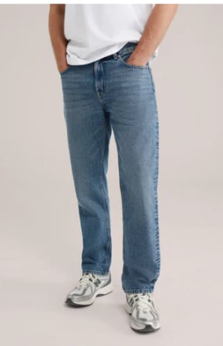 20% extra korting bij aankoop van 3 items in de sale bij WE Fashion