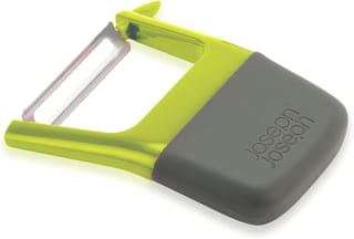 Joseph Joseph Duo Easy-Grip Vegetable Peeler for £3