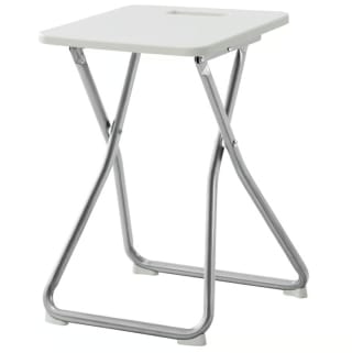 GUNDE Taburete plegable blanco por 7,00€