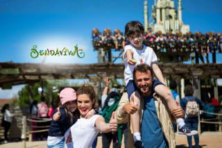 Hotel 3 Luze El Villa + Entradas Sendaviva por 63,00€