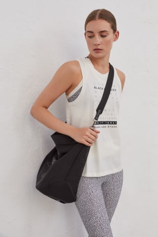 Bolso tote negro Women Secret Dash and Stars por 12,99€