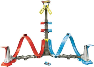Hot Wheels Action Desafío de Altura por $601 | Amazon
