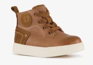 Stap leren jongens veterboots voor €10 bij Scapino