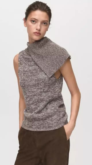 Chaleco jaspeado cuello envolvente por 7.99€