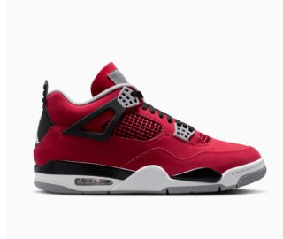 Baskets Air Jordan 4 Retro "Toro Bravo" à 179€