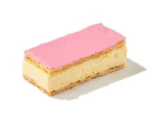 2 (nougatine hazelnoot) tompoucen voor €1.80, of 4 voor €3.50 bij Hema