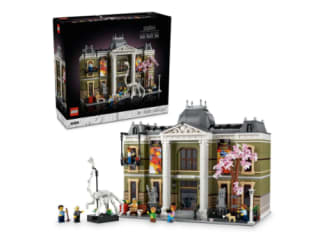 LEGO Icons Natuurhistorisch museum voor €224,99 bij Dreamland