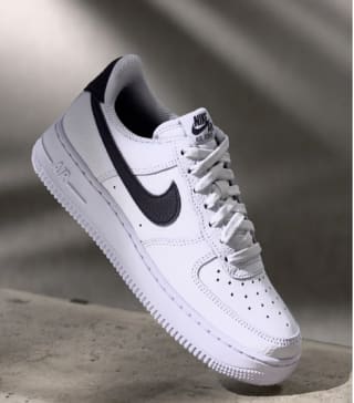 Baskets basses Nike Sportswear AIR FORCE 1 07 à 107,95€
