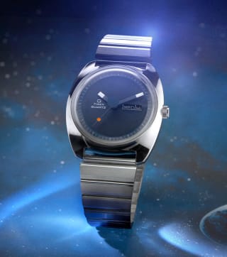 Q Timex 1975 Enigma Reissue 37mm Stainless Steel Bracelet Watch – £92.99