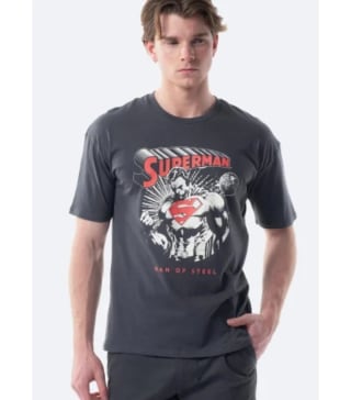 Camiseta Superman de hombre por 4.99€.