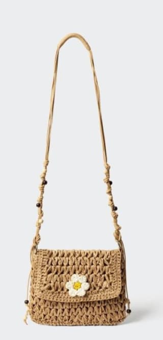 Women'Secret Bolso aplique niña por 8.99€.