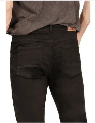 Jeans Hazard Negro Marca PEROÉ Oferta $17.990 Disponible en falabella.com