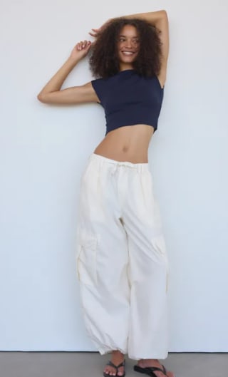 Camiseta mini manga crop por 3.99€